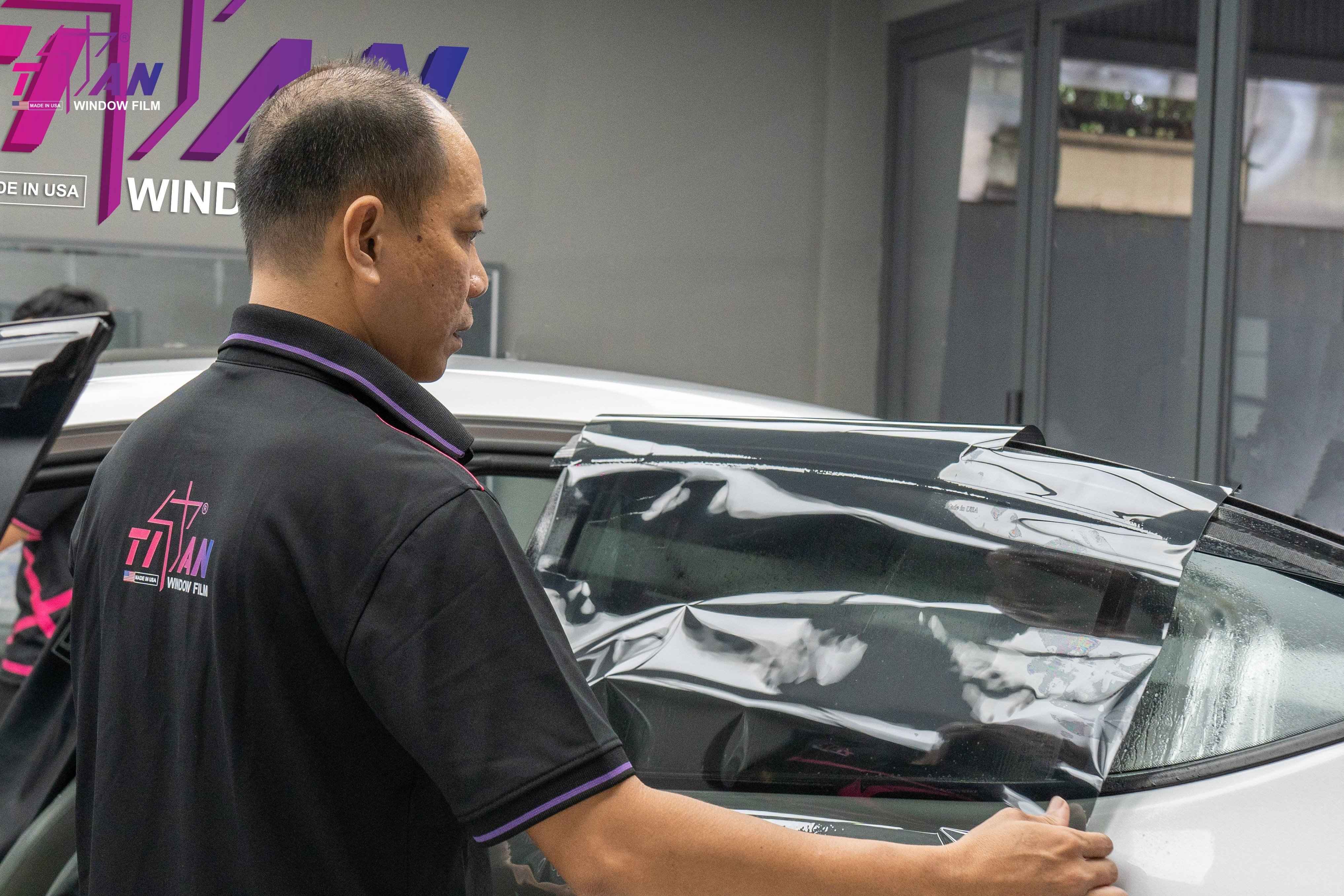 PHIM CÁCH NHIỆT TITAN GÓI TITANIUM SUV PHIM CÁCH NHIỆT TITAN GÓI TITANIUM SUV